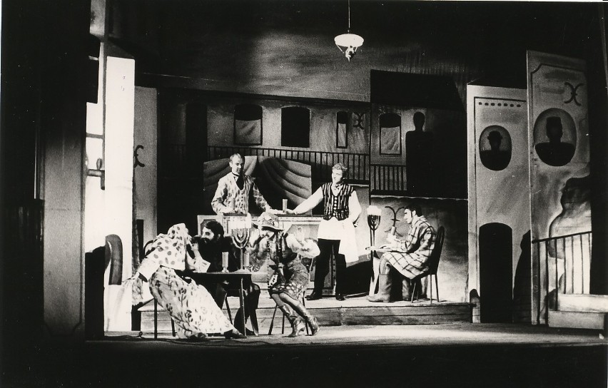 Prapremiera "Zmierzchu" w Kinoteatrze X z roku 1965