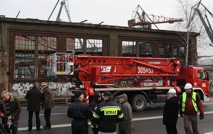 Gdańsk: Biegli zbadają przyczyny pożaru w stoczni Sunreef Yachts 