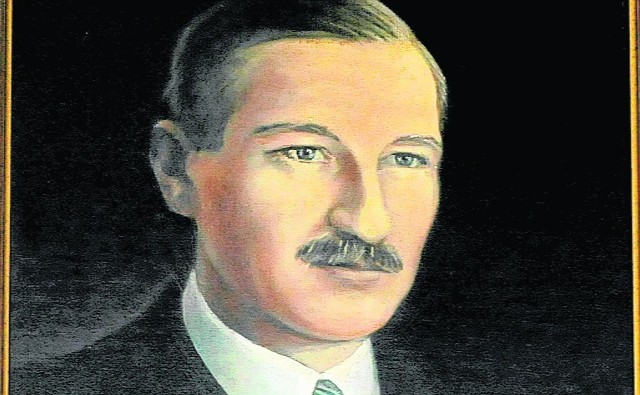 Portret prezydenta Józefa Piechoty wisi w lubelskim ratuszu