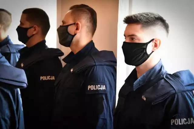 Ośmiu nowych funkcjonariuszy dołączyło do podlaskiej policji