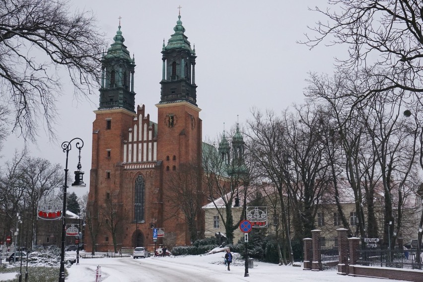 Poznań: Korki i wypadki, czyli śnieg i paraliż na...