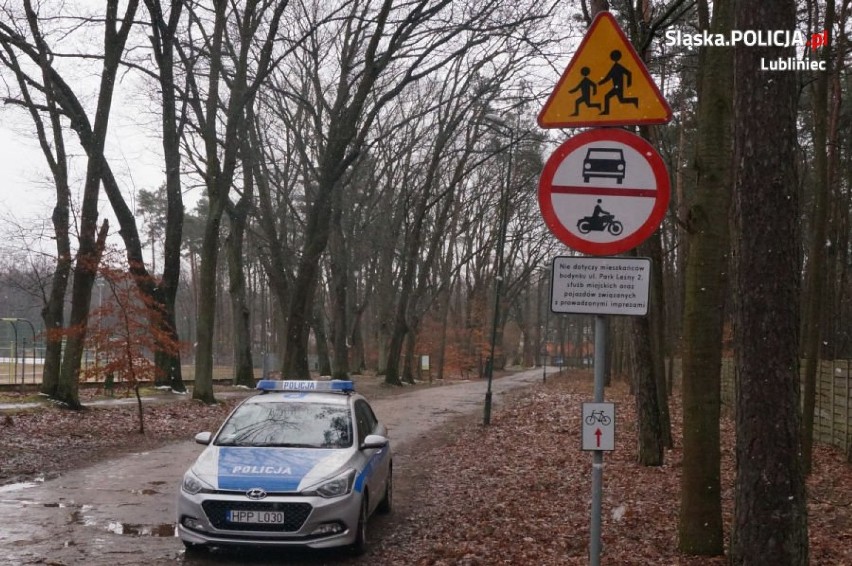 Policja przypomina o zakazie wjazdu na teren Parku Leśnego w Lublińcu