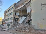 Pękające ściany zapowiadały katastrofę budowlaną na Sienkiewicza