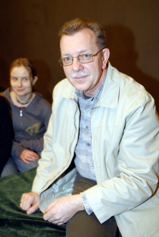 Jerzy Wrzos, twórca młodzieżowego przeglądu
