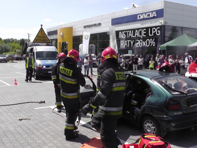 Piknik rodzinny w Rybniku. Impreza policjantów i strażaków