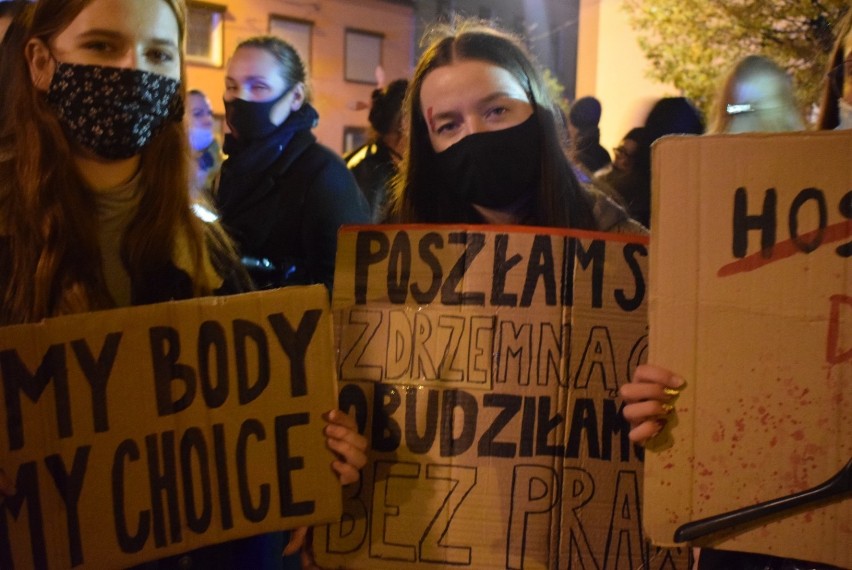 Protest kobiet w Witkowie. Szykuje się kontrprotest „obrońców życia”