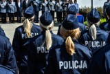 Dziury w szeregach krajowej i kujawsko-pomorskiej policji. Funkcjonariusze odchodzą ze służby, a nowych brak