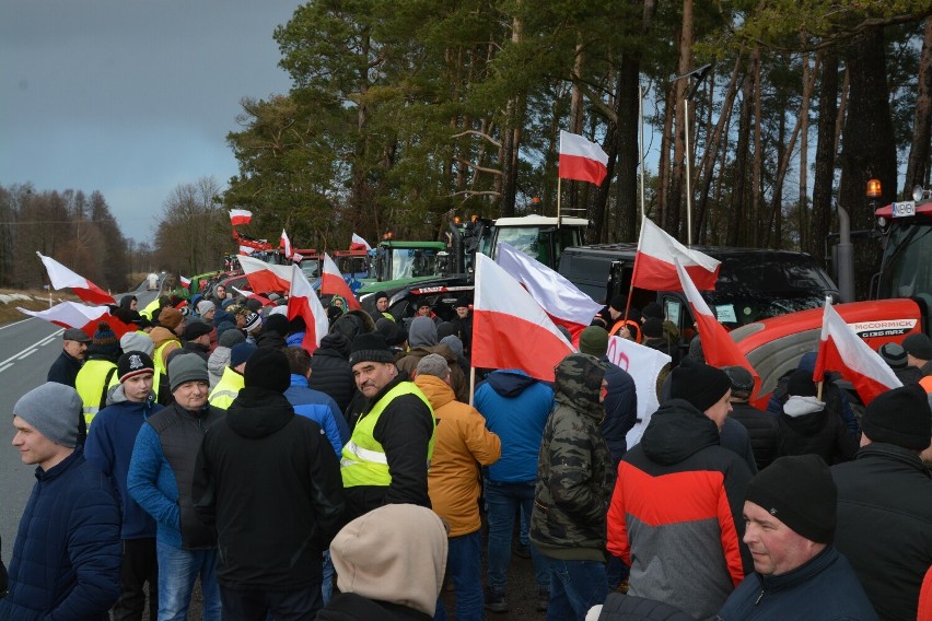 Tak wyglądała akcja protestacyjna na DK 25 Piasecznie w...