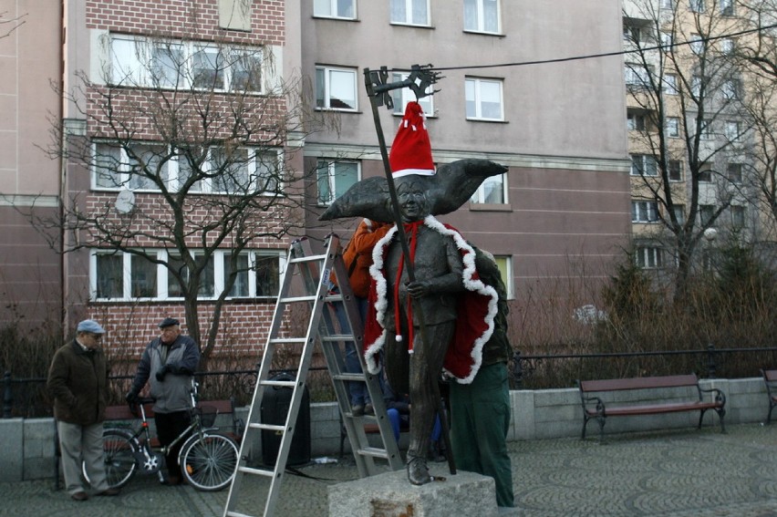 Legnicki Filipek odzyskał pelerynę (ZDJĘCIA)