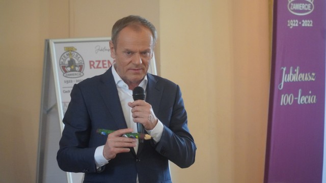 Donald Tusk podczas wizyty w Zawierciu omawiał między innymi trudną sytuacje polskich przedsiębiorców.