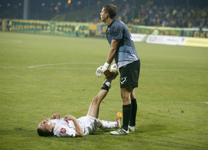 GKS Katowice - Okocimski Brzesko 1:2. Na Bukowej im lepiej, tym gorzej [ZDJĘCIA]