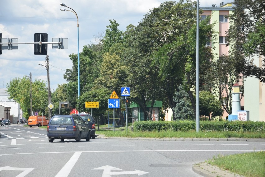 Żywopłoty znikną z ulicy Mszczonowskiej. Jest projekt modernizacji zieleni [ZDJĘCIA]