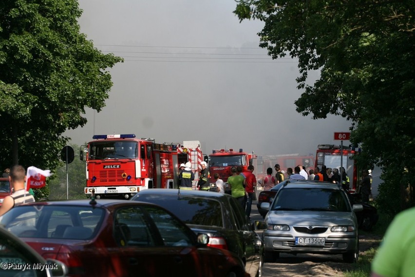 PILNE: Pożar w Lubiczu na Toruńskiej [ZDJĘCIA]