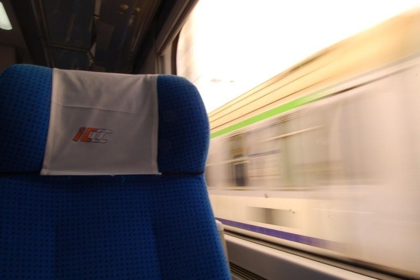 PKP Intercity remontuje 150 wagonów. Nowe składy pojadą przez Wrocław