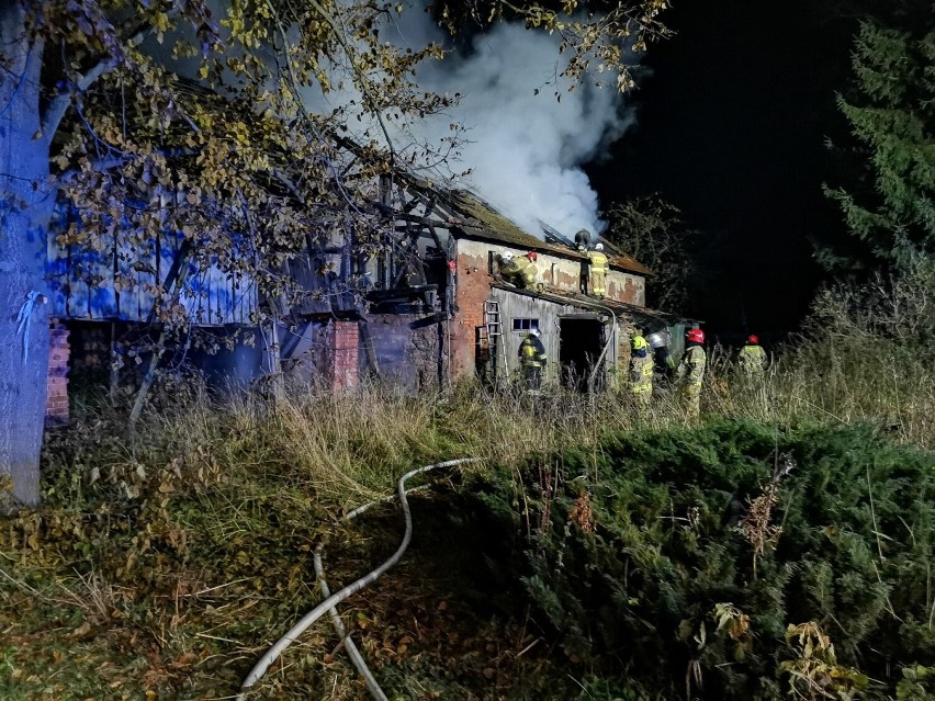 Ścinawka Dolna: Pożar budynku. Nie po raz pierwszy. Akcja...