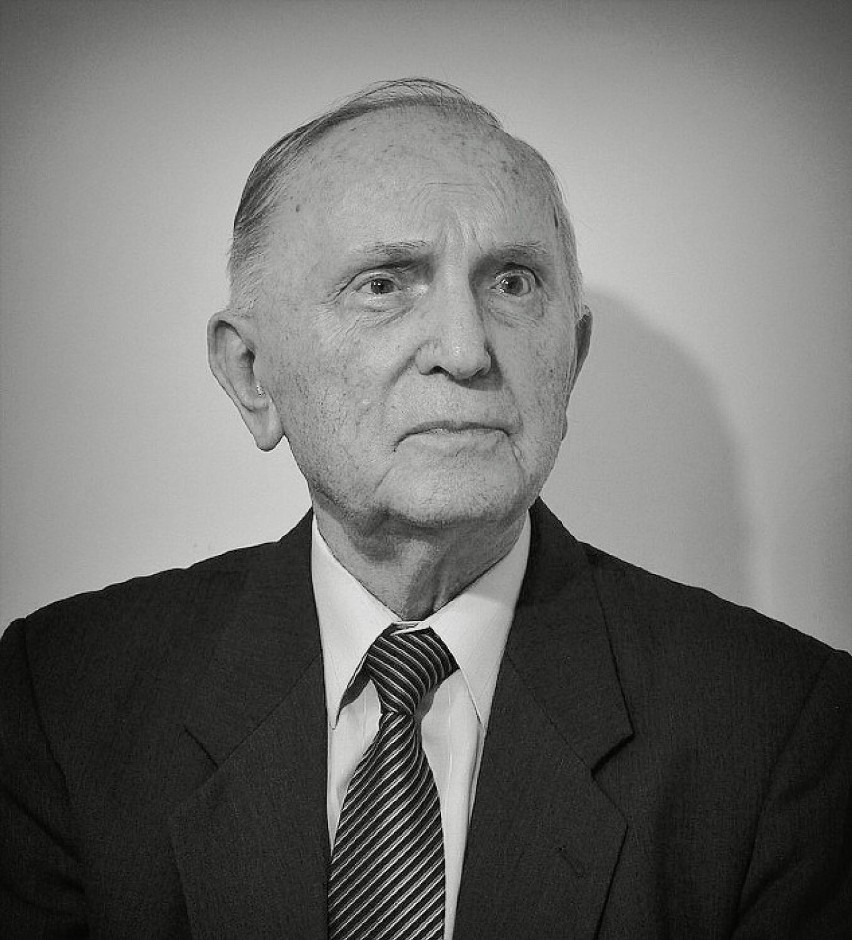 Zmarł profesor Czesław Głombik. Nestor katowickiej filozofii, emerytowany wykładowca UŚ