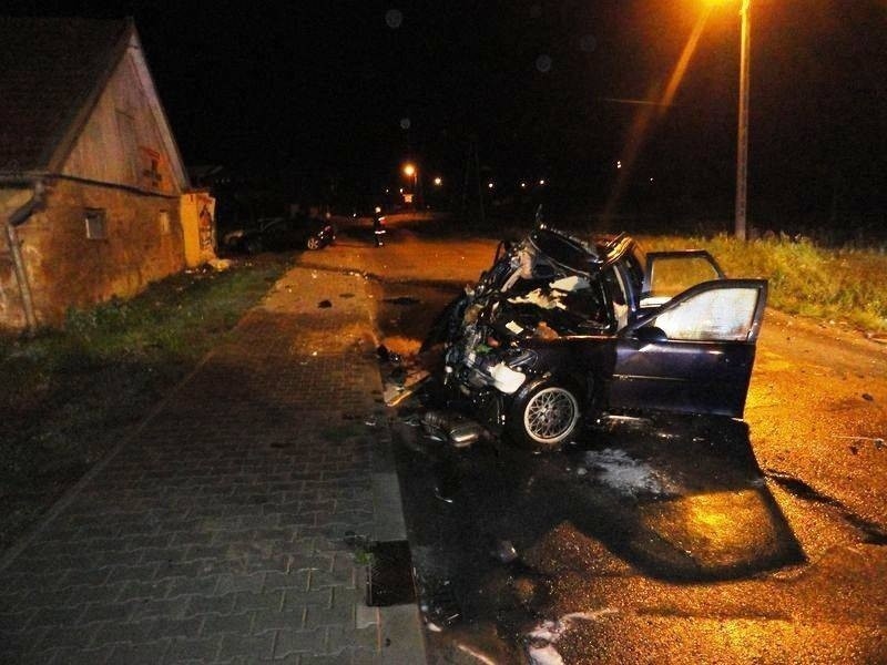 Rożnów: tragiczny wypadek, zginął młody kierowca
