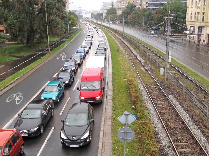 We Wrocławiu będą autostrady dla rowerów - rowerostrady. Kosztem kierowców czy pieszych? 