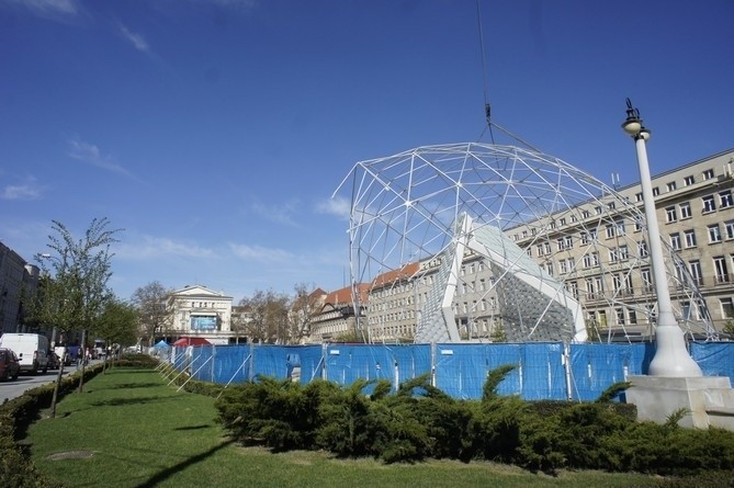 Poznań: Zobacz fontannę na Placu Wolności [ZDJĘCIA]