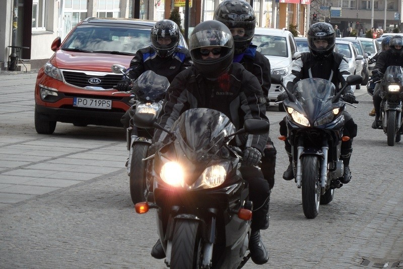 Częstochowa: Zlot Gwiaździsty, tysiące motocyklistów na Jasnej Górze [ZDJĘCIA]