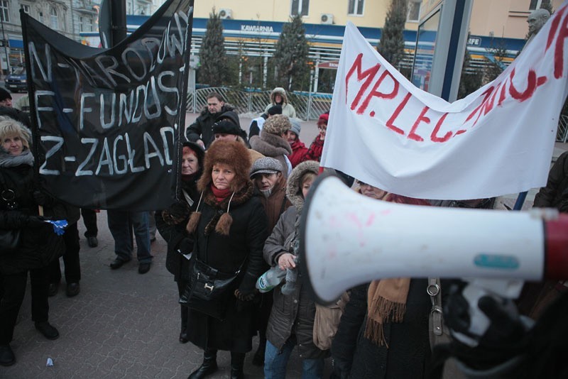 Łódź: protest pracowników spółek miejskich [ZDJĘCIA+FILM]