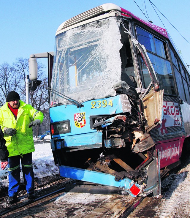 Wrocław. Na pl. Społecznym w wypadku tramwaju ranne zostały 4 osoby