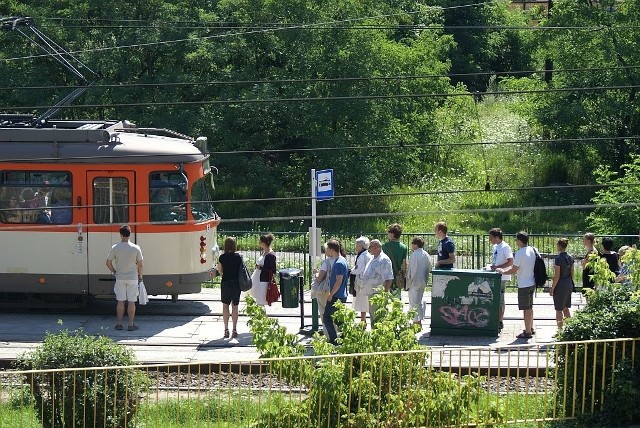 Tylko do piątku po trasie "pestki" będą kursowały tramwaje wahadłowe