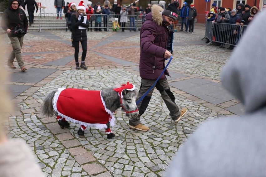 Kwidzyński Jarmark Bożonarodzeniowy zorganizowano na Placu...