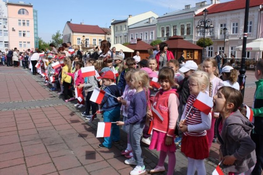 Przedszkolaki uczciły Święto Flagi