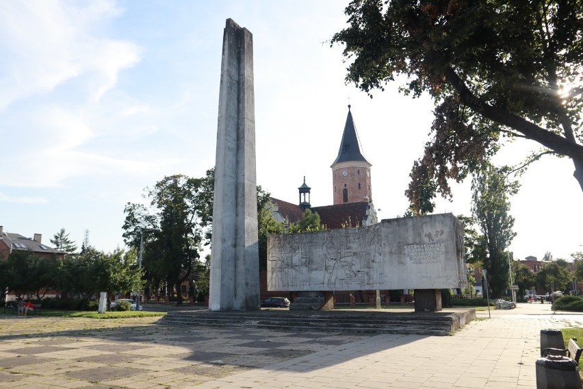 Stary Rynek do przebudowy i pomnik do wyburzenia. Urząd Miejski w Pabianicach złożył wniosek o dofinansowanie z Polskiego Ładu