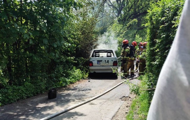 Pożar samochodu osobowego w Stróżówce, 23 maja 2023