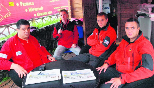 Gośćmi naszej redakcji byli ordynator pogotowia Ali Issa-Darwich, Tomasz Majerczyk (drugi z prawej), Damian Śmieszek