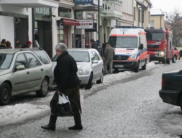 Ciało mężczyzny znaleziono w mieszkaniu na rynku w Wągrowcu.