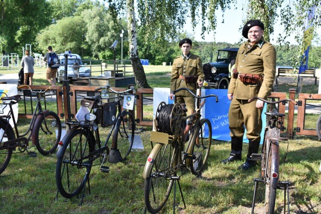 Rowery w wersjach wojskowych - stosowano je powszechnie przed - i do końca II wojny światowej.