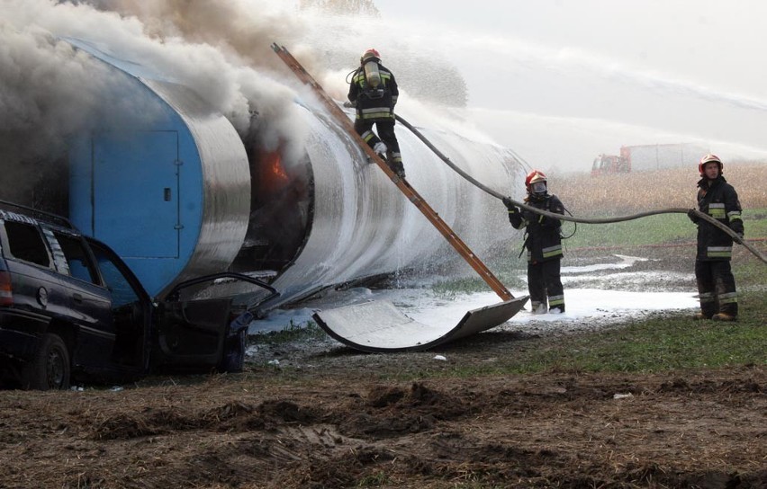 Wypadek kolejowy w Słomowie .