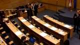 Małopolscy radni wolą Facebook niż obrady [VIDEO]