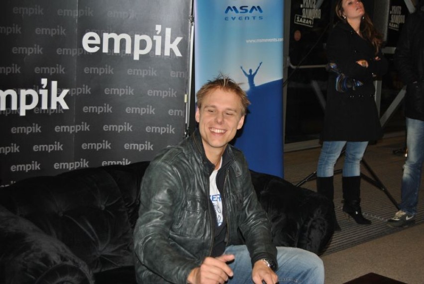 Spotkanie Armina van Buurena z fanami