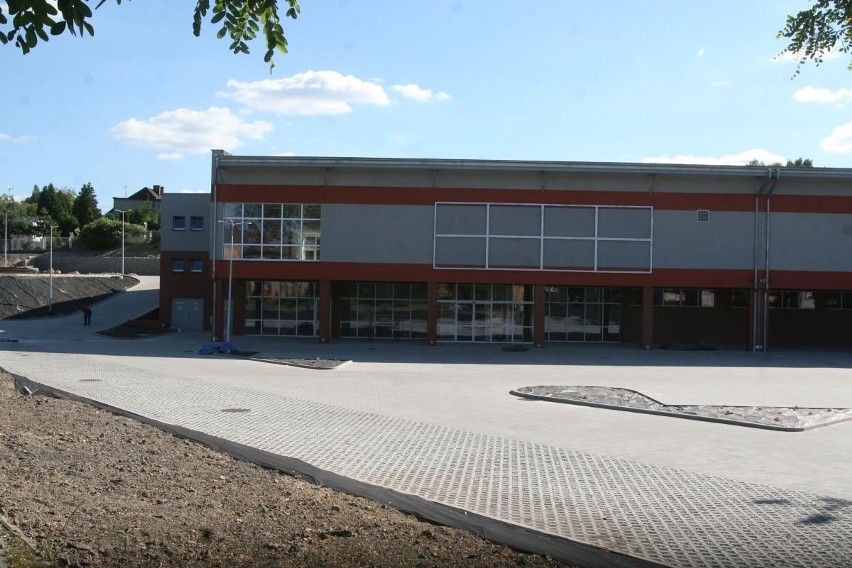 Budowa nowej galerii handlowej w Rybniku-Nieedobczycach....