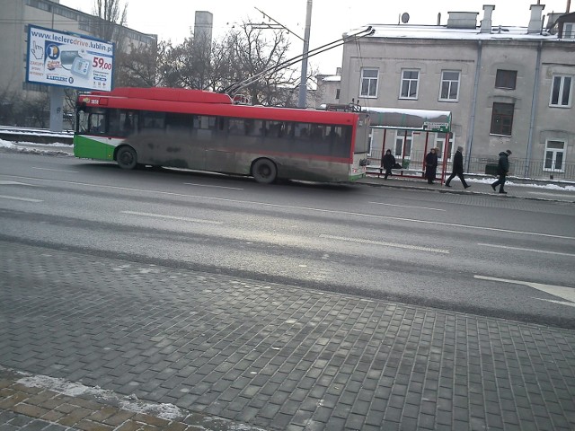 Brudny trolejbus MPK Lublin