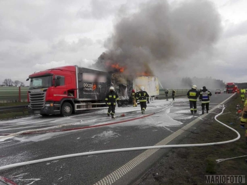 Pożar ciężarówki na opolskim odcinku autostrady A4.