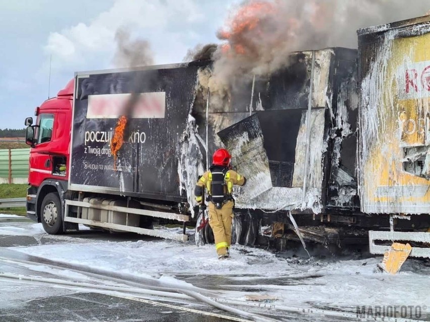 Pożar ciężarówki na opolskim odcinku autostrady A4.