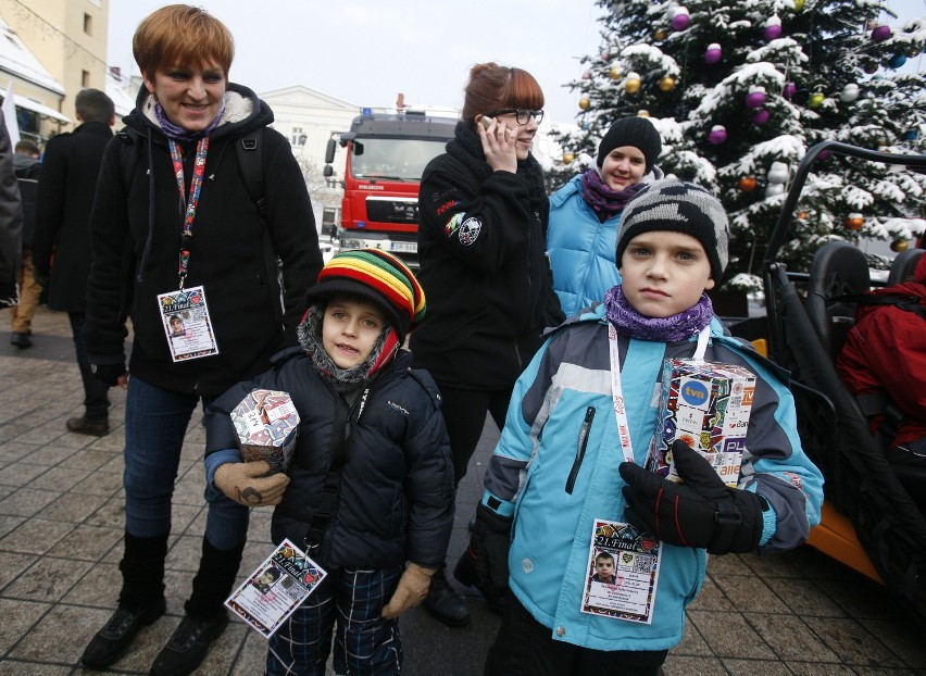 WOŚP w Rybniku w obiektywie Mikołaja Suchana [ODSZUKAJ SIĘ NA ZDJĘCIACH]