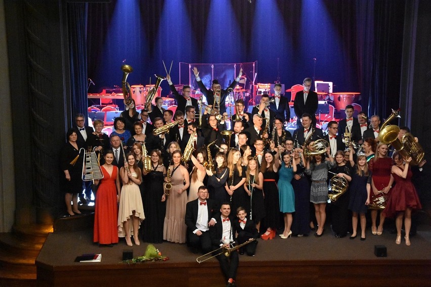 Orkiestra OSP Dominikowice obchodziła 20. rocznicę istnienia