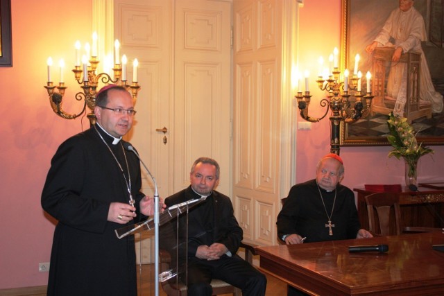 Bp Damian Muskus i kard. Stanisław Dziwisz