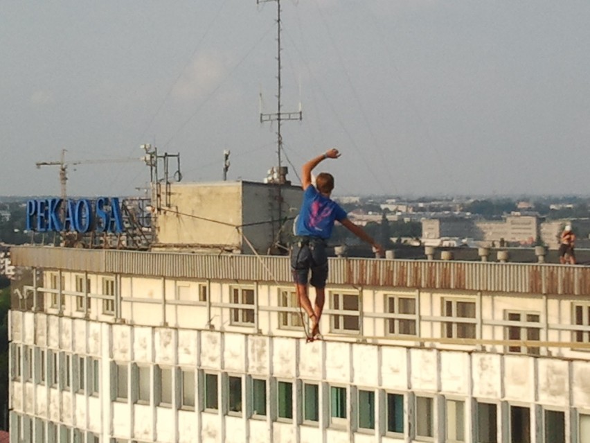 Urban Highline na Carnavalu Sztuk-mistrzów w Lublinie (oglądaj WIDEO)