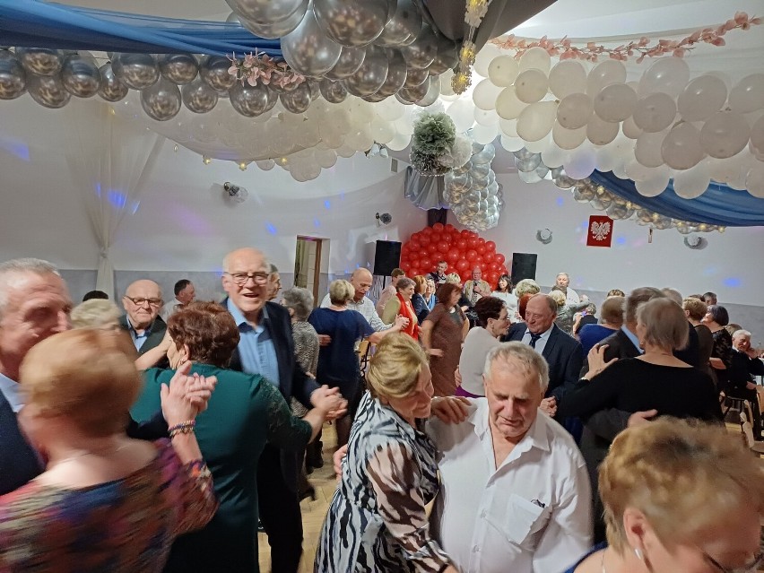 Była impreza! Seniorzy z gminy Jasło świętowali dzień zakochanych [ZDJĘCIA, WIDEO]