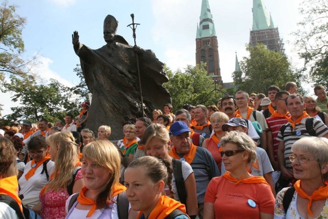 Największa śląska pielgrzymka na Jasną Górę wyruszyła sprzed Bazyliki św. Antoniego