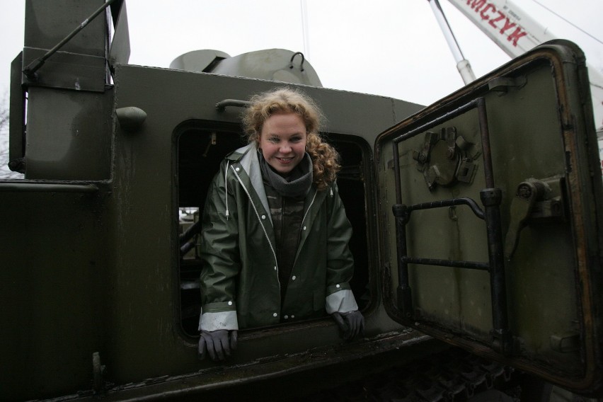 Czołgi w Dąbrowie Górniczej! Będą atrakcją Parku Militarno-Historycznego &quot;Reduta&quot; [ZDJĘCIA, WIDEO]