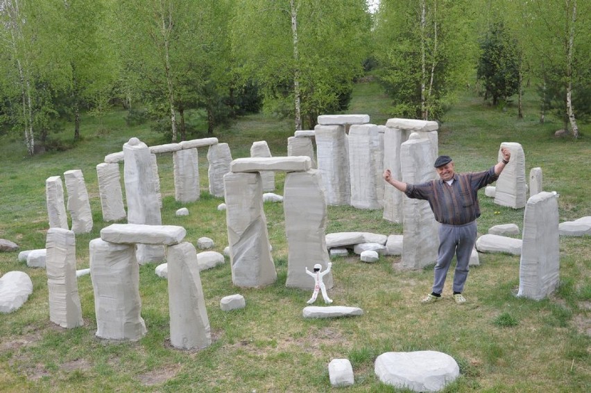 Skierniewicka replika megalitycznego Stonehenge [ZDJĘCIA]