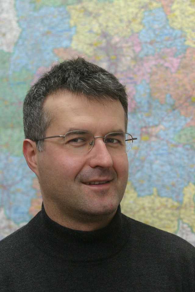 Dr Piotr Szukalski, demograf.